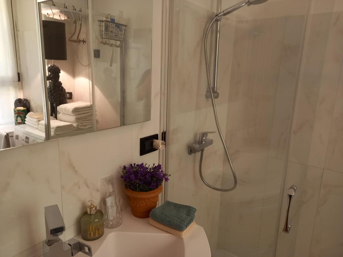  Apartment Milan Luaran gambar